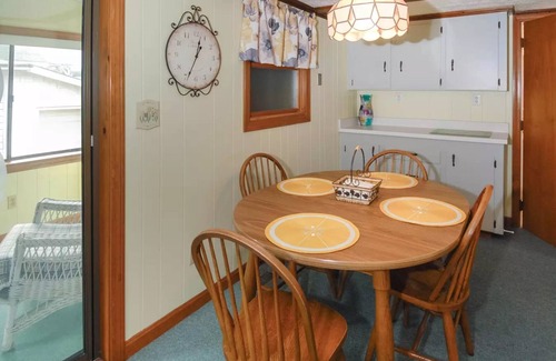 Wells Beach Cottage | Wells Beach Cottage with beautiful views of the Ocean and the Marsh