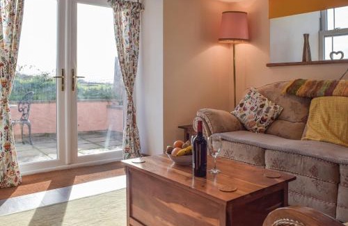 Llandysul House | Welshouse