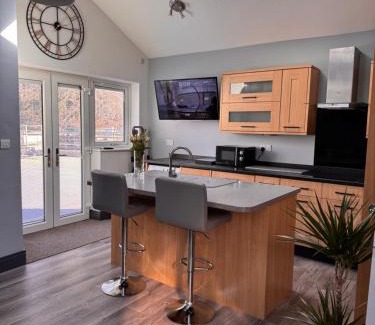 Carleton House | Wend Gardens Studio Carleton Skipton Pet Friendly