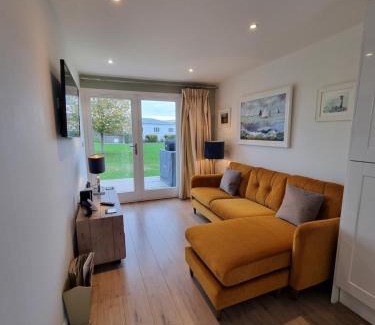 Yarmouth Resort | West Bay Cottages Yarmouth Isle of Wight