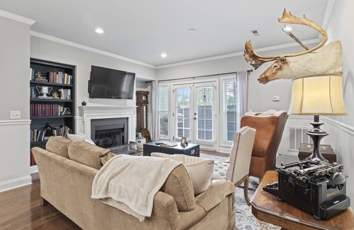 Greenville Downtown Cottage | West End Cottage, 1 Bedroom & Close to Everything