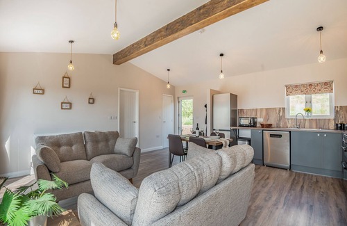 Ruardean Apartment | West End Farm Lodge Alabaster