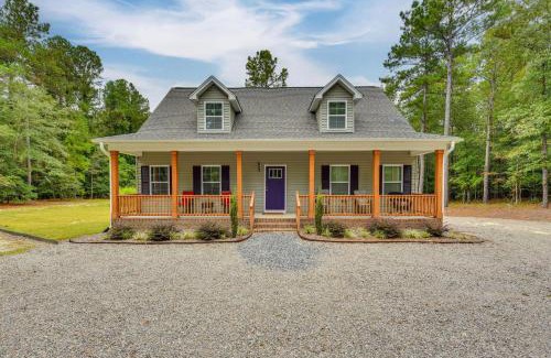 Taylortown House | West End Home, Close to Pinehurst Golf Courses!
