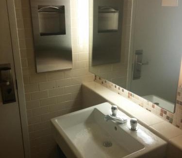 Lincoln Square Hostel | West Side YMCA