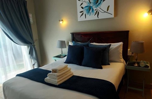 Ermelo House | West Street Inn - Ermelo