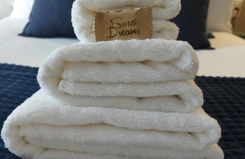 Ermelo House | West Street Inn - Ermelo