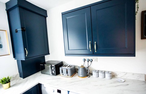 Nottingham House | Western Boulevard, Nottingham