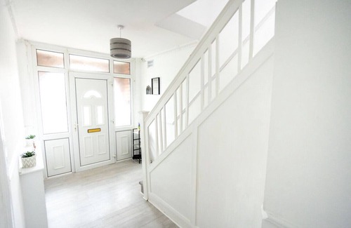 Nottingham House | Western Boulevard, Nottingham