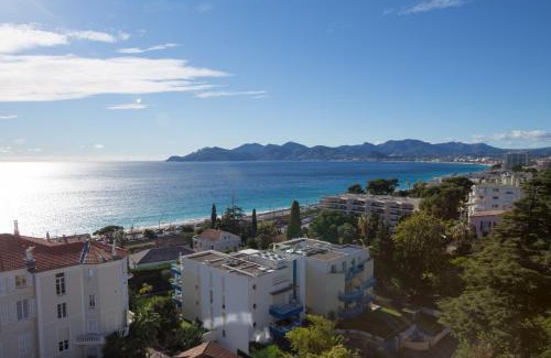 La Croix des Gardes Apartment | Western Cannes - Panoramic View