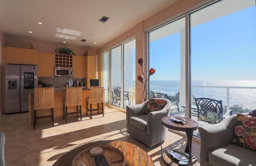 Galveston Apartment | Western Waves Dreamy Diamond Beach Condo - Mind-blowing Views Amenities