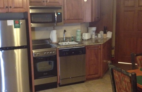 Gatlinburg Villa | Westgate 1Br Elite Villa available December 5 - December 9, 2025.