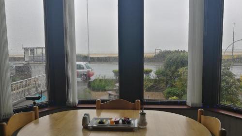 Morecambe Bed & Breakfast | Westleigh