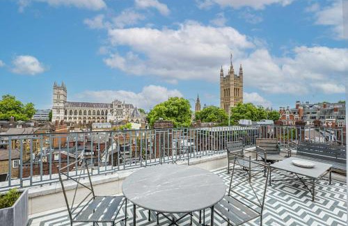 Westminster Apartment | Westminster Apartments by D'Montrio