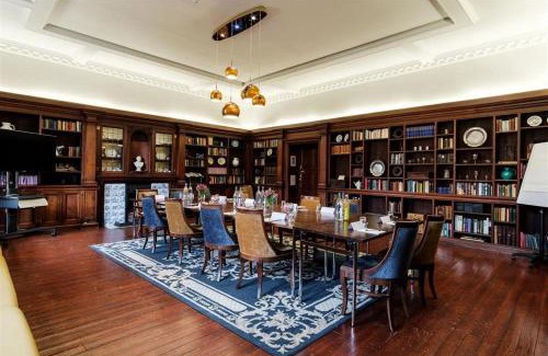 Cambridge Hotel | Westminster College