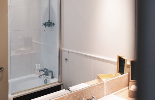 Orton Hotel | Westmorland Hotel Tebay