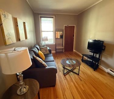 Waterford Valley Apartment | Westmount Manor Unit 1 - 2 Bedroom Apartment