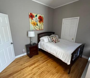 Waterford Valley Apartment | Westmount Manor Unit 1 - 2 Bedroom Apartment