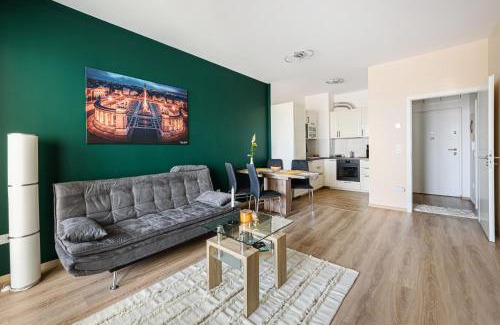 Ujlipotvaros Apartment | Westside Inn