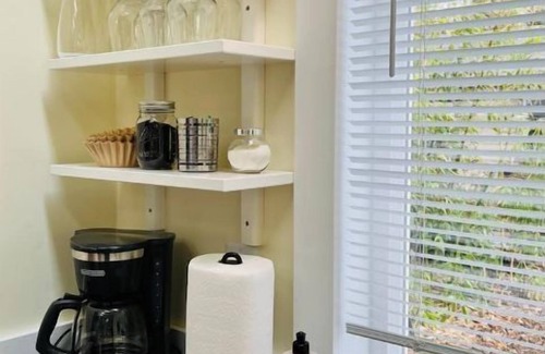 Cedar Mill Apartment | Westside Studio Guest House with loft