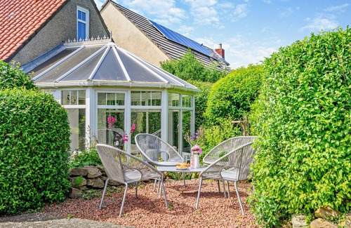 North Sunderland House | Westview Cottage-Seahouses