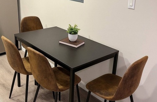 West New Haven Apartment | Westville Easy Stay 2BR Near Yale Wifi