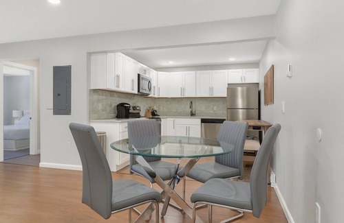 West New Haven Apartment | Westville Nest EastRock Escape 2BR NearYale Wifi