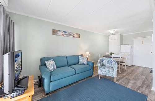 Ocean City Condo | Westward Ho 510 in a Great Downtown OCMD Location!