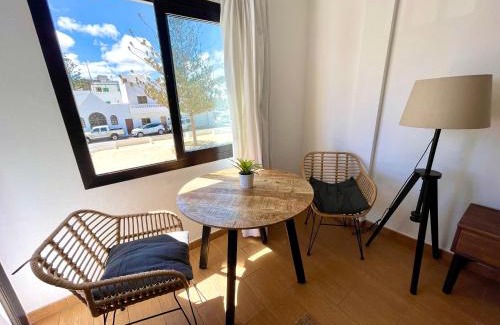 La Santa Apartment | Weybeach4 -sea frontline,plaza view,little terrace