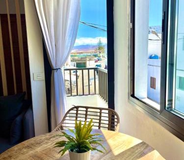 La Santa Apartment | Weybeach4 -sea frontline,plaza view,little terrace