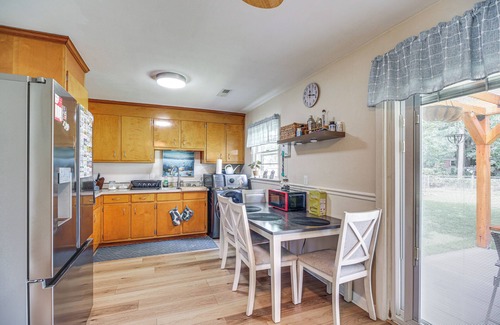 Newport News House | WFH Friendly: Family Retreat in Newport News!