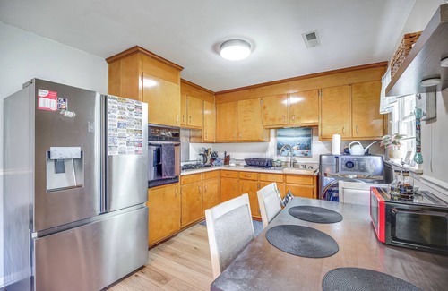 Newport News House | WFH Friendly: Family Retreat in Newport News!