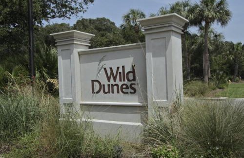 Isle of Palms House | Whale of a Time