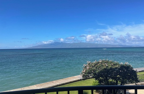 Kahana Condo | Whale watching from your direct ocean front condo!