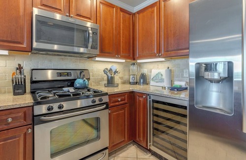 Orange Beach Condo | Wharf 321 Orange BeachBalcony w/private grill