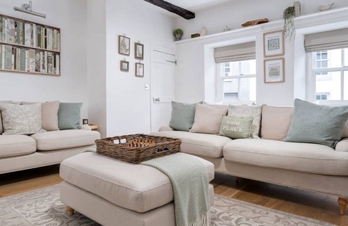 Cartmel House | Wharton Cottage Lake District Retreat