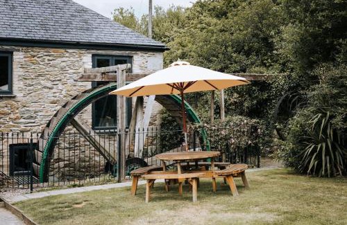 Newquay House | Wheel House @ Goonwinnow Farm