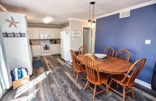 Port Bolivar House | Where's the Lime, Dog Friendly