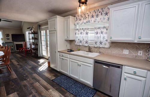Port Bolivar House | Where's the Lime, Dog Friendly