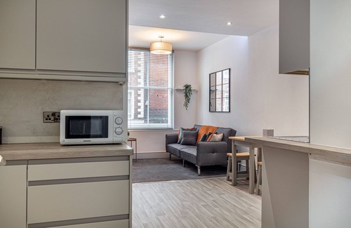Worcester Apartment | WhiskAwayStays - Apartment 2 - Foregate Street