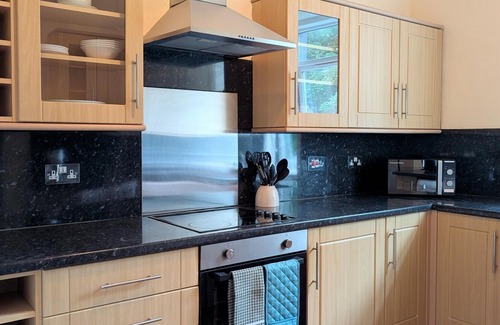 Campbeltown Apartment | Whisky Row, Modern 2 Bedroom Apartment