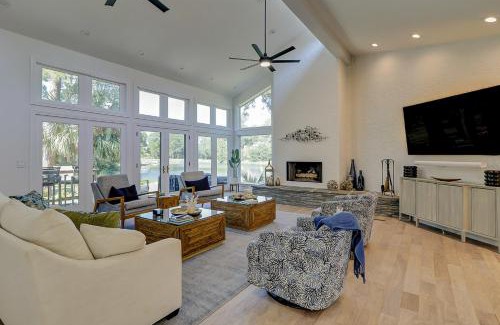 South Beach House | Whispering Palms