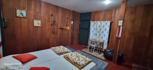 Mudumalai House | Whispering Willows