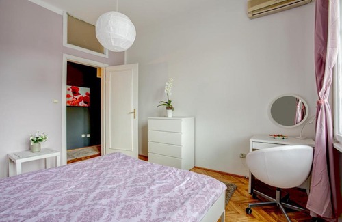 Slavija Apartment | White apartment