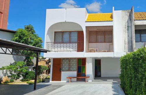 Hat Yai House | White house 36 Hatyai