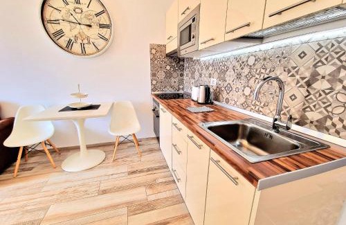 San Miguel de Abona Apartment | White House - Piro