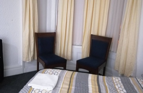 South Shore Cabin | White lodge inn ( By the Pleasure Beach at the seaside south shore)