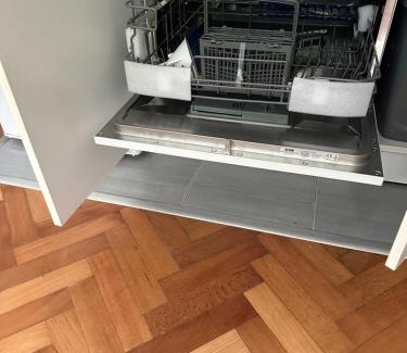 Palilula Apartment | White M