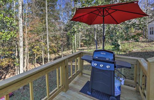 Eufaula House | White Oak Creek Home with Views, Deck and Pool Access!