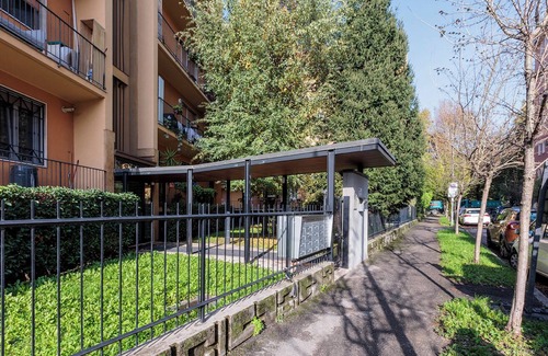 Bergamo Apartment | White Pearl BGY Station