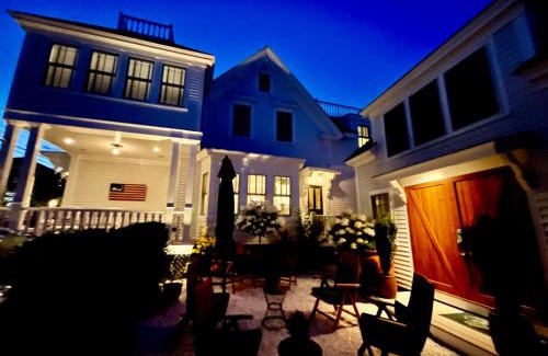 Provincetown House | White Porch Inn
